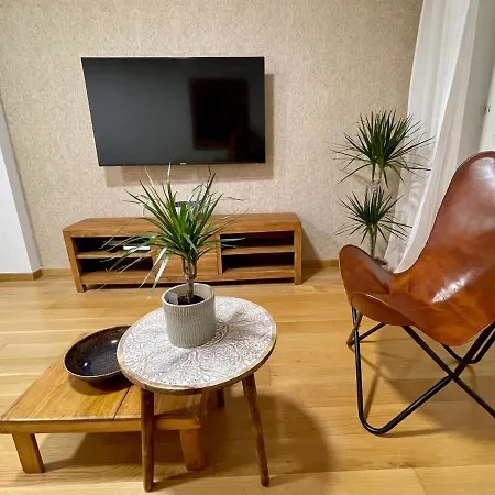 Piso Principal アパート *